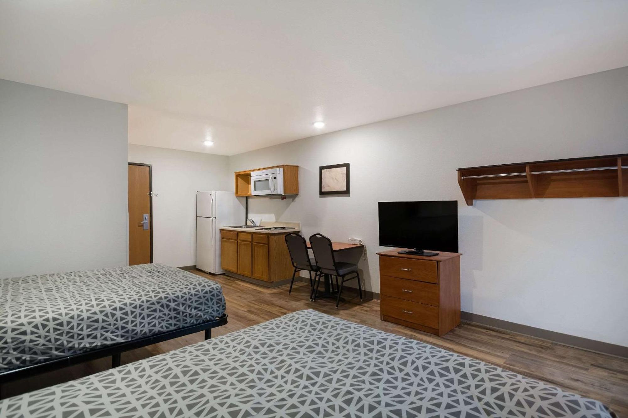 Woodspring Suites Greenville Central I-85 Экстерьер фото