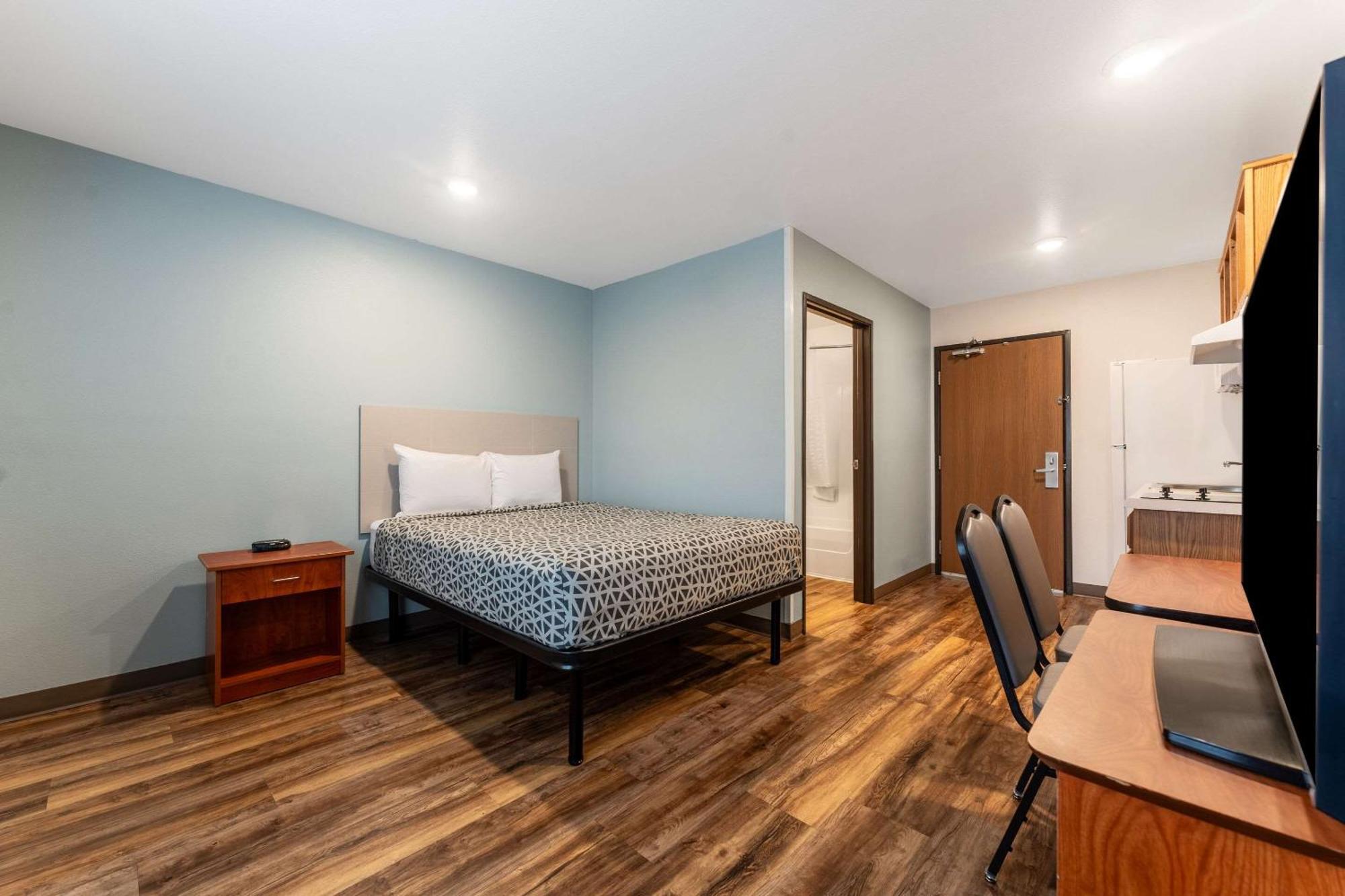 Woodspring Suites Greenville Central I-85 Экстерьер фото