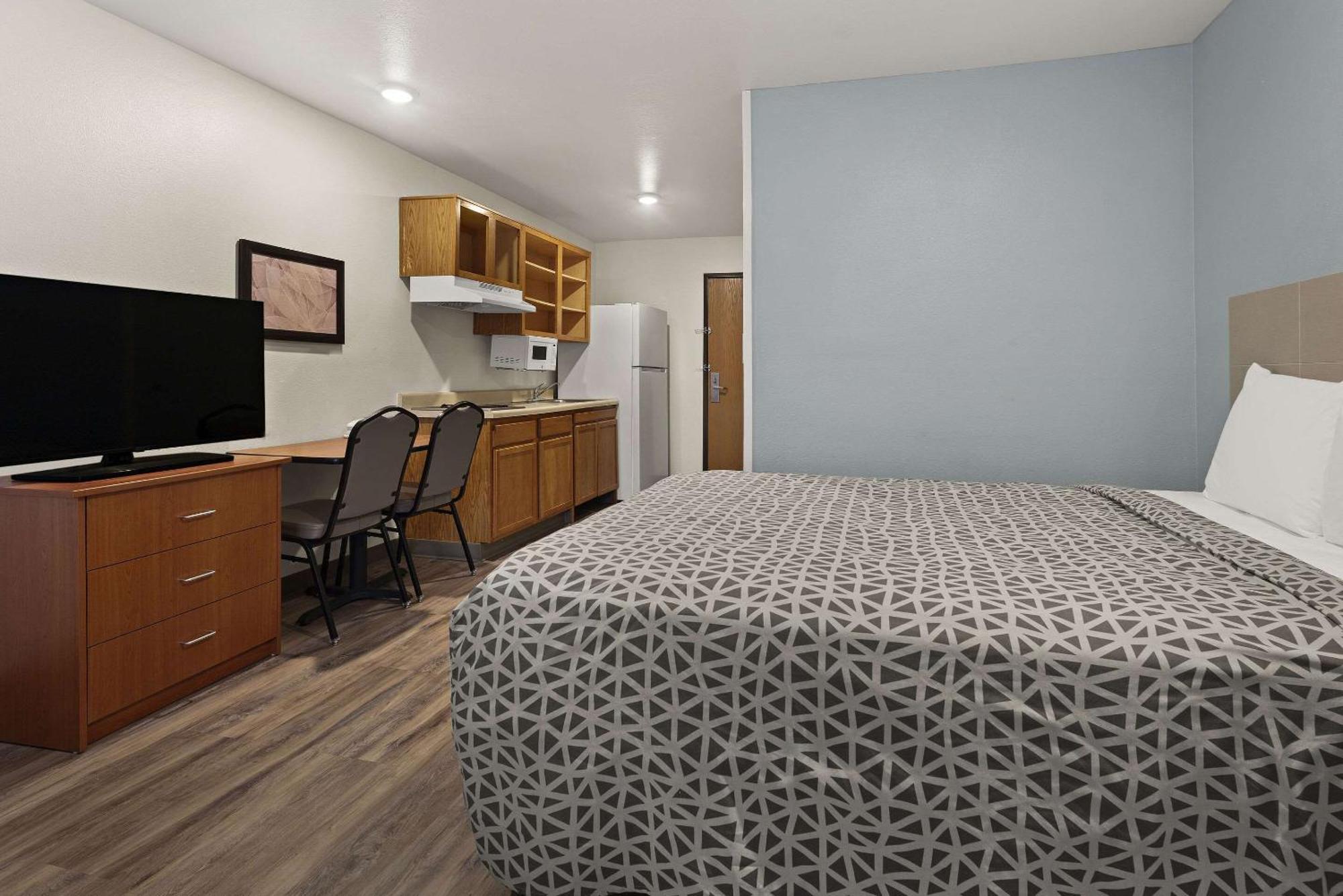 Woodspring Suites Greenville Central I-85 Экстерьер фото