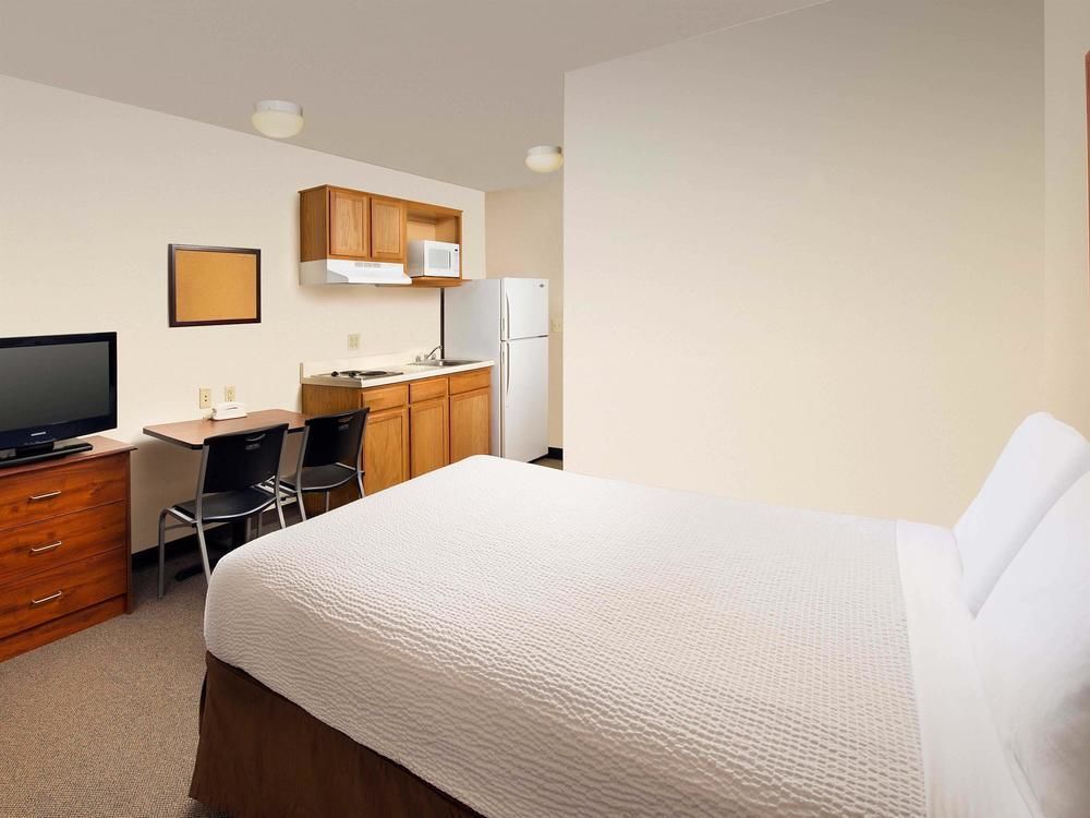 Woodspring Suites Greenville Central I-85 Экстерьер фото