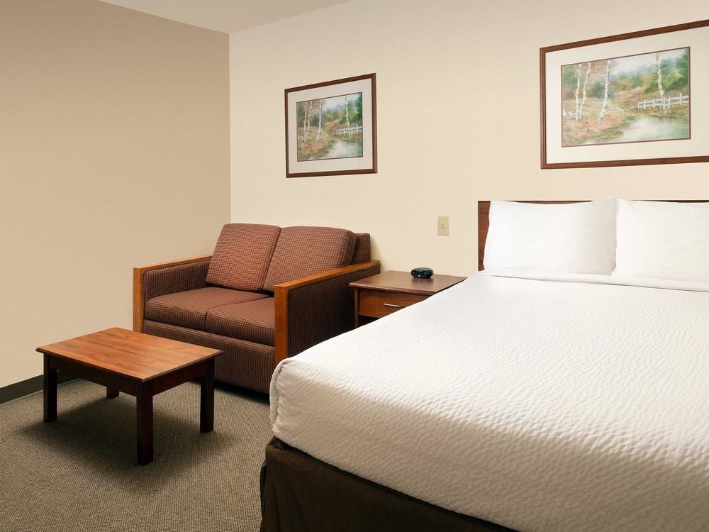 Woodspring Suites Greenville Central I-85 Экстерьер фото